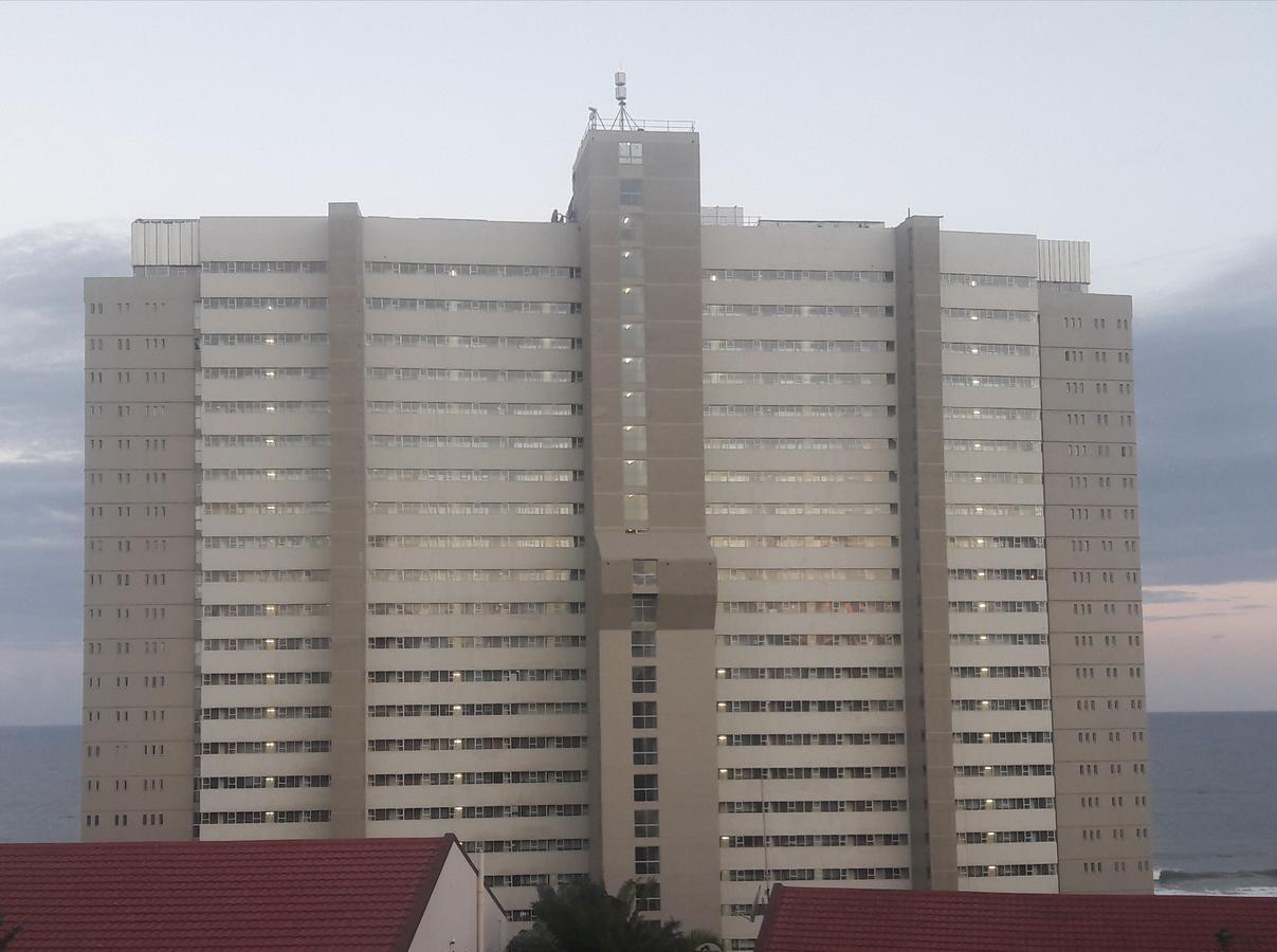 Sea Wave Holidays - Stella Maris Amanzimtoti Εξωτερικό φωτογραφία
